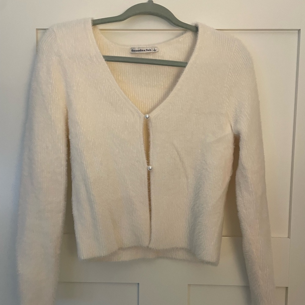 Abercrombie & Fitch Cream Cardigan Sweater